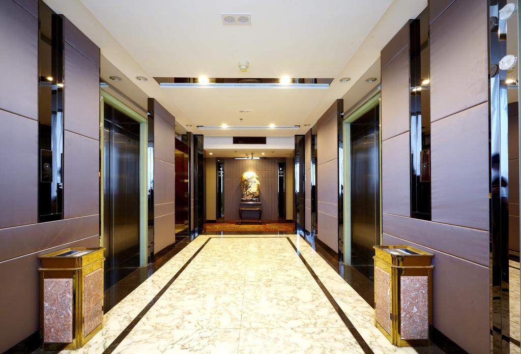 Mandarin Hotel Cantón Exterior foto