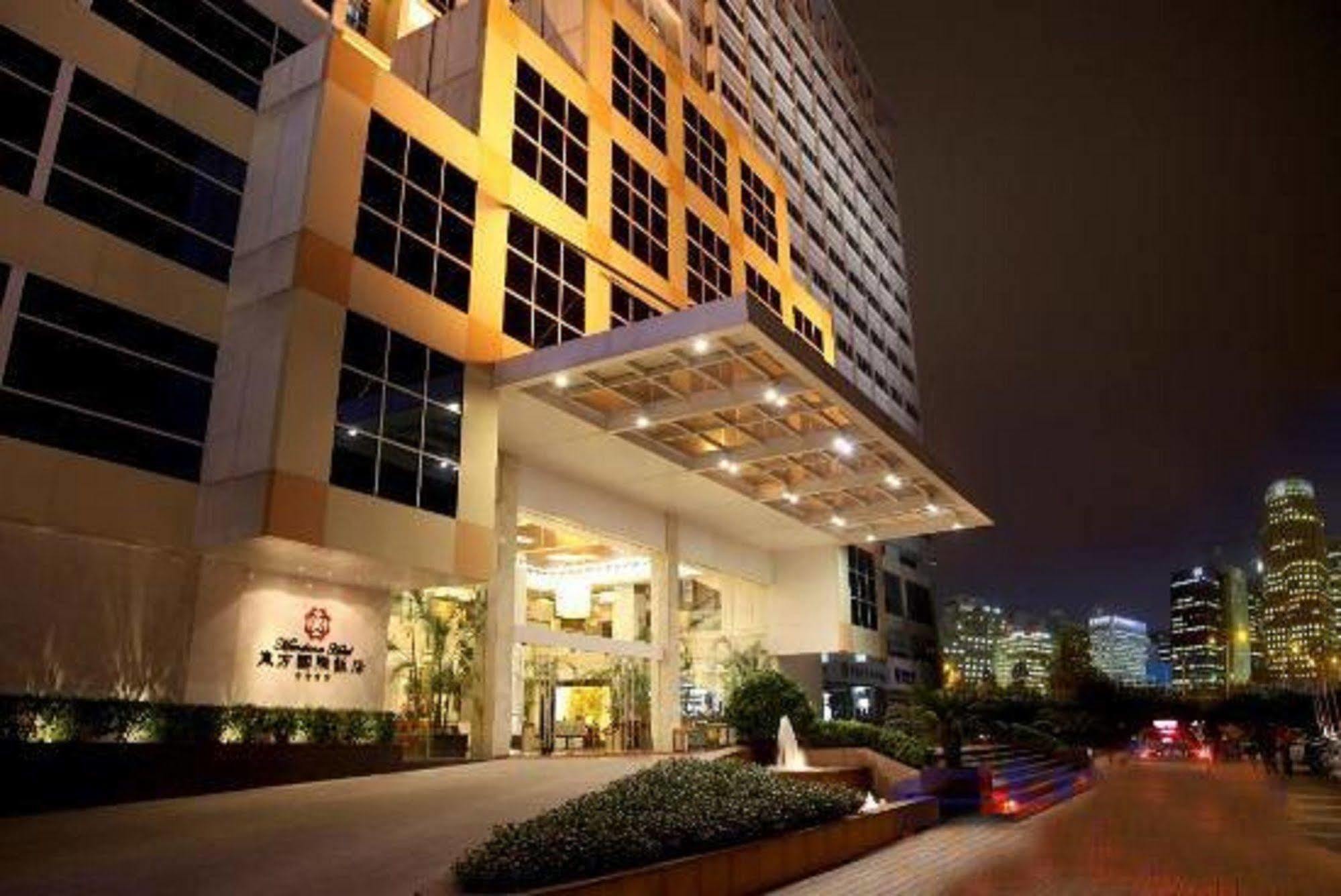Mandarin Hotel Cantón Exterior foto